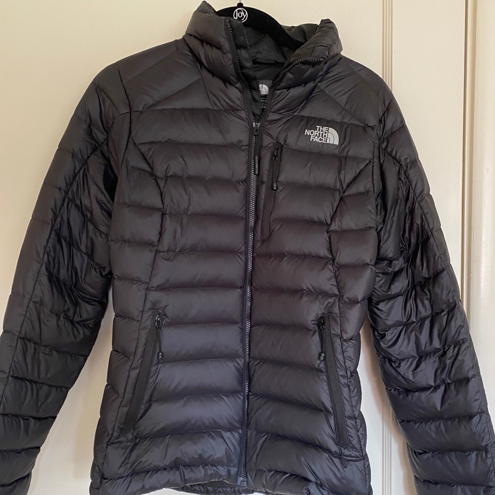 North Face puffer coat black XS